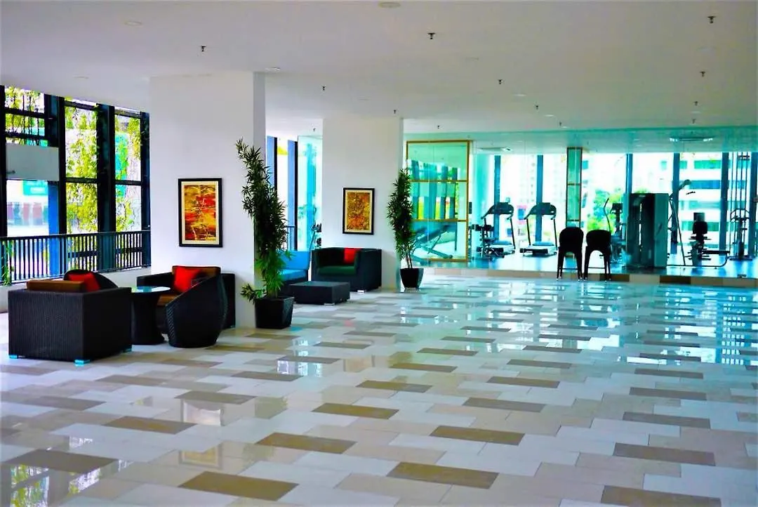 Seaview Landmark Studio Homestay At Gurney 无敌海景套房 Tanjung Tokong