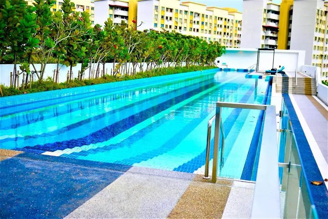 Seaview Landmark Studio Homestay At Gurney 无敌海景套房 Tanjung Tokong 0*,  Maleisië