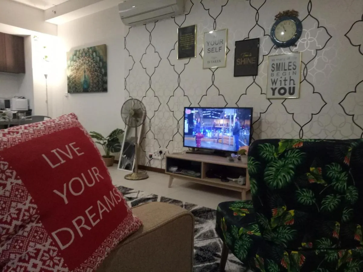 Seaview Landmark Studio Homestay At Gurney 无敌海景套房 Tanjung Tokong Appartement
